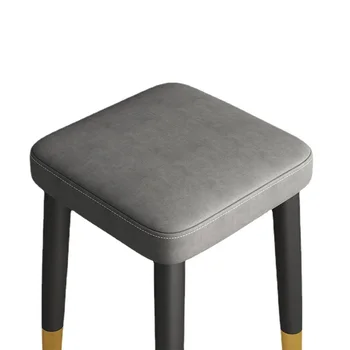 Домакинска светлина луксозна табуретка може да бъде подредена квадратна табуретка модерно проста маса творчески стол хол малък